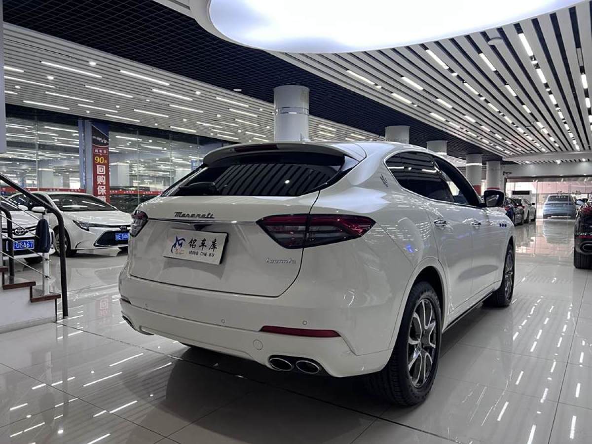 瑪莎拉蒂 Levante  2022款 2.0T GT鋒芒版圖片