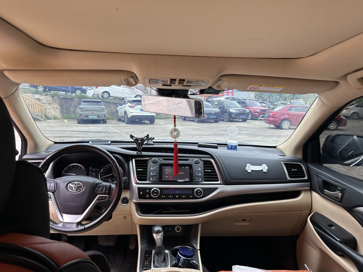 2019年6月丰田 汉兰达  2018款 2.0T 两驱豪华版 7座 国VI