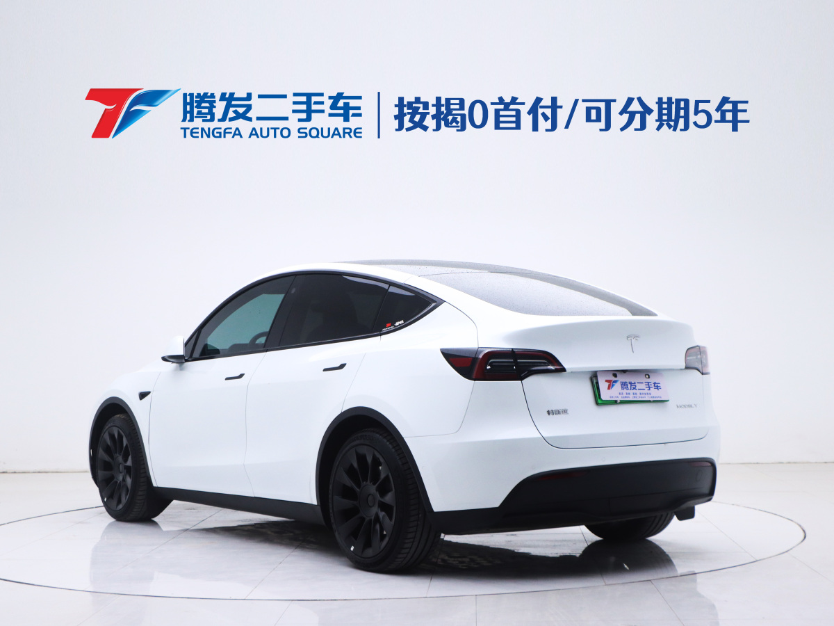 特斯拉 Model 3  2022款 后輪驅(qū)動(dòng)版圖片