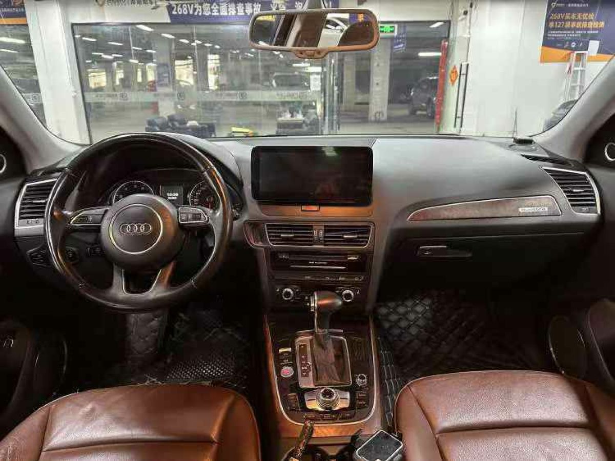 奧迪 奧迪Q5  2013款 Q5 3.0TFSI 45TFSI Quattro 運(yùn)動(dòng)型圖片