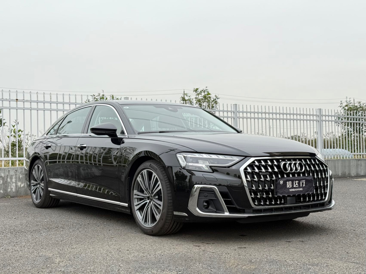 奧迪 奧迪A8 2025款 A8L 45 TFSI quattro豪華型圖片