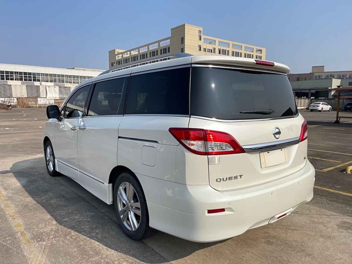 日產(chǎn) 貴士  2015款 3.5L SL圖片