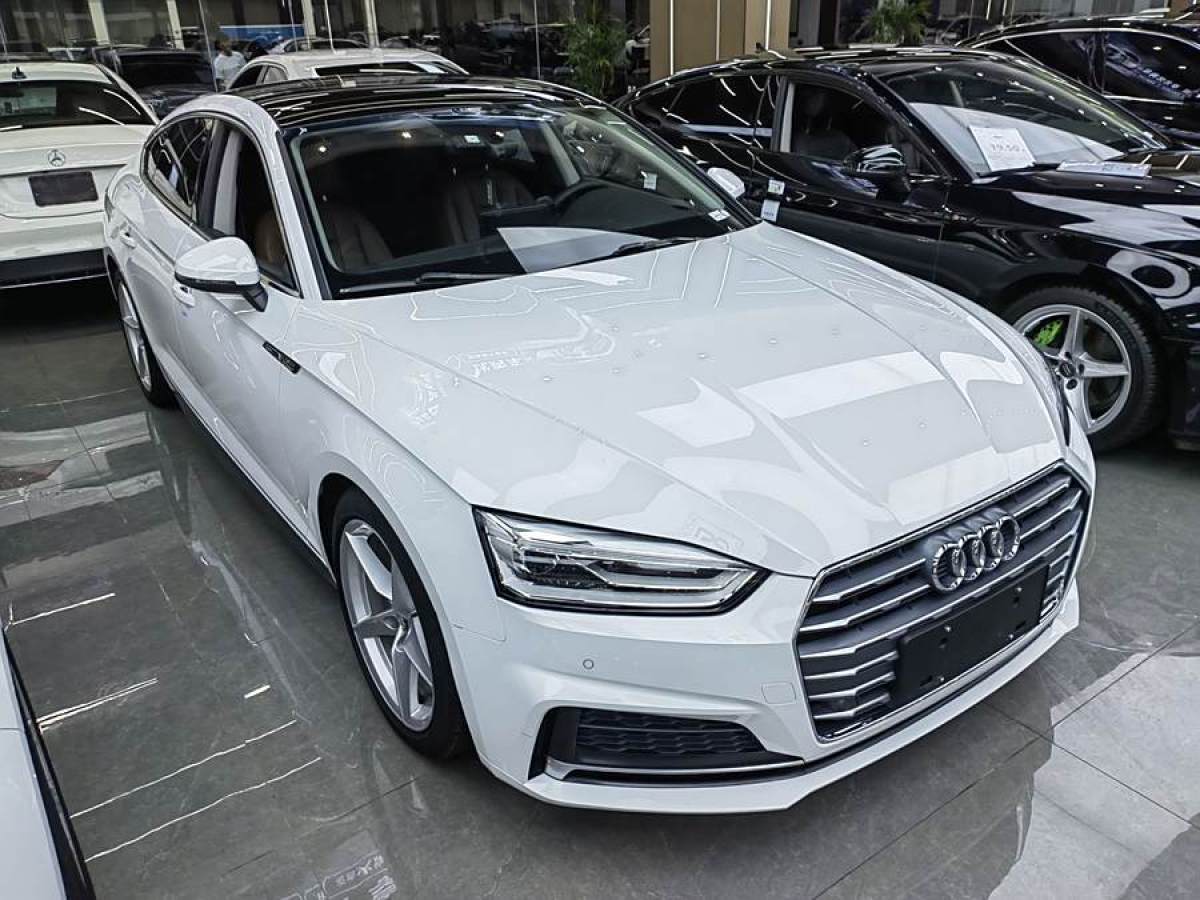 2018年8月奧迪 奧迪A5  2019款 Sportback 40 TFSI 時(shí)尚型