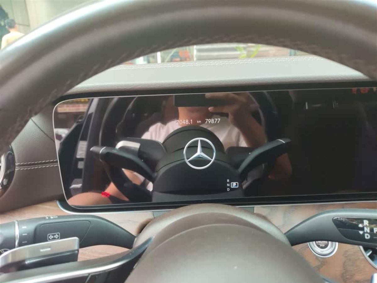 奔馳 奔馳E級  2022款 改款 E 300 L 時尚型圖片