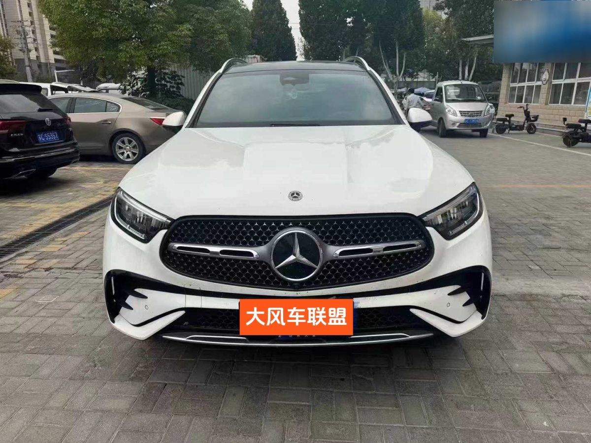 奔馳 奔馳GLC  2018款 改款 GLC 300 4MATIC 動感型圖片