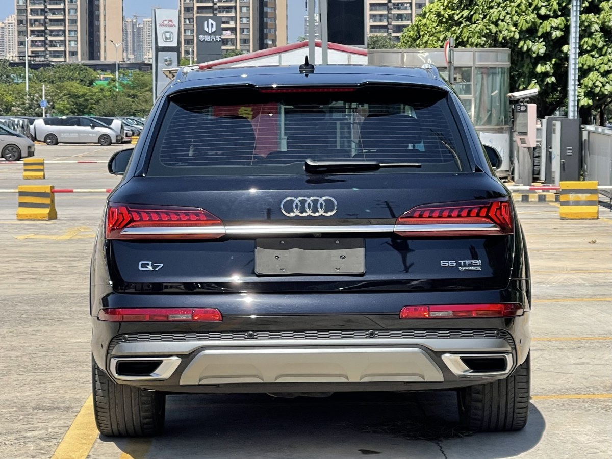 奧迪 奧迪Q7  2023款 55 TFSI quattro S line運動型圖片