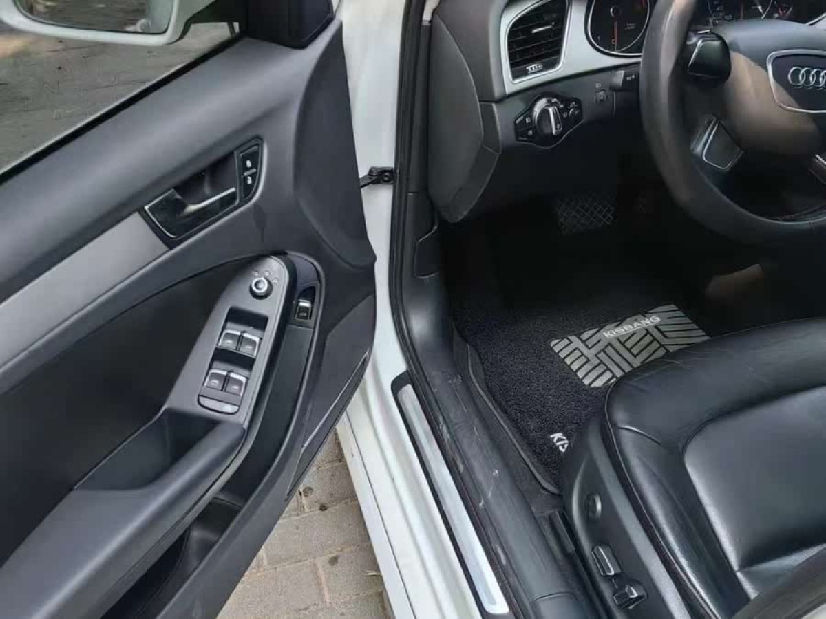 奧迪 奧迪A4L  2013款 35 TFSI 自動舒適型圖片