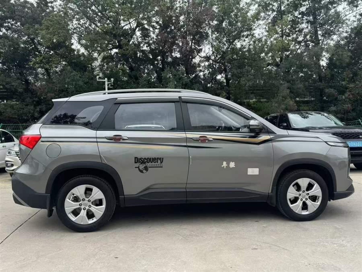 寶駿 530  2020款 1.5T 手動(dòng)豪華型 7座圖片
