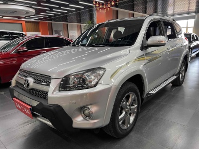 2013年6月 豐田 RAV4榮放 特享版 2.4L 自動(dòng)四驅(qū)尊崇圖片