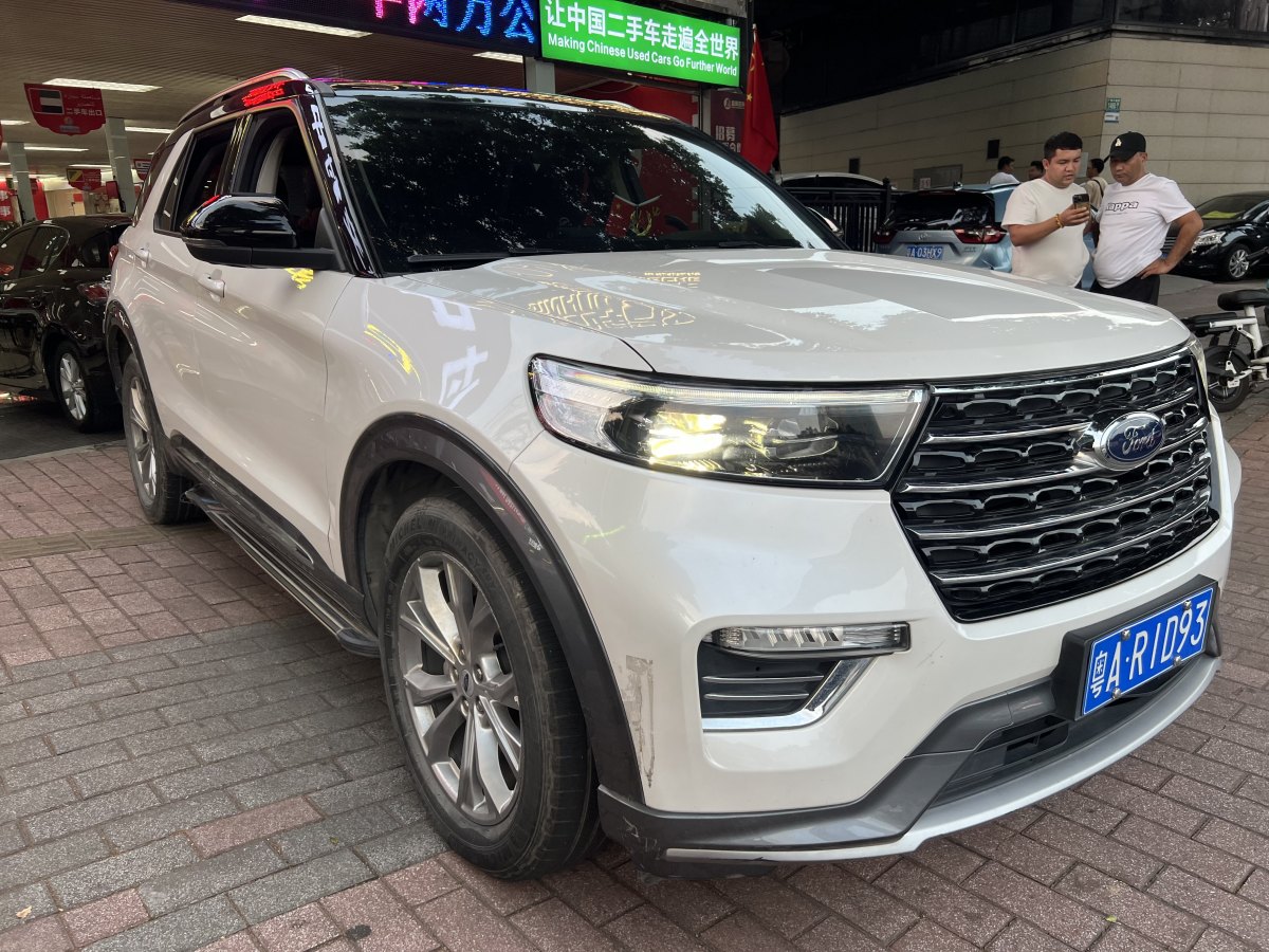 2022年8月福特 探險(xiǎn)者  2020款 EcoBoost 285 四驅(qū)風(fēng)尚版 6座