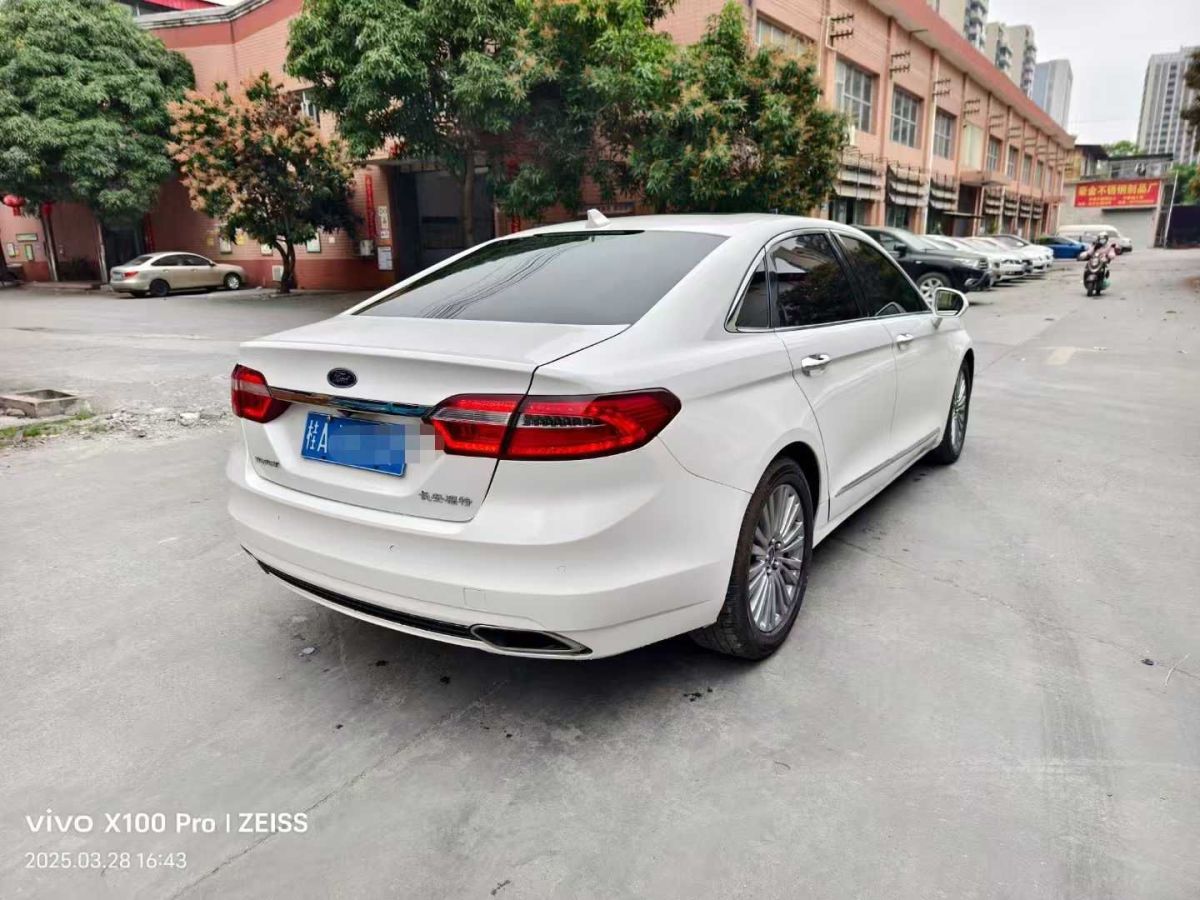 福特 金牛座  2017款 EcoBoost 180 豪華型圖片