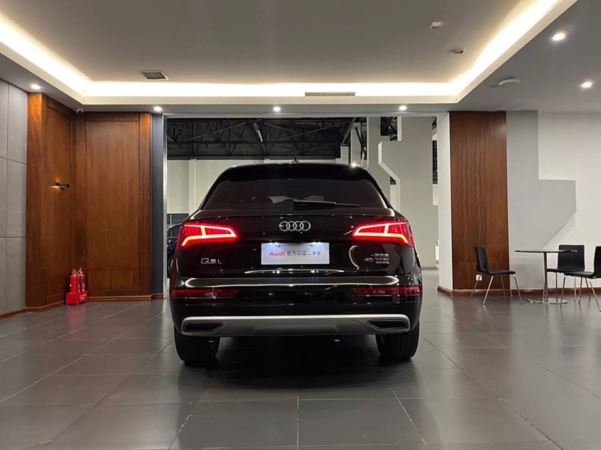 奧迪 奧迪Q5L  2018款  40 TFSI 榮享進(jìn)取型 國VI圖片