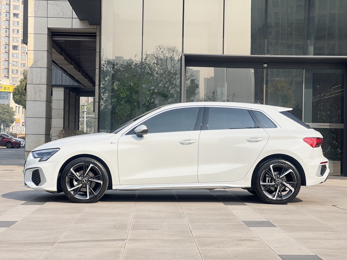 奧迪 奧迪A3  2022款 Sportback 35 TFSI 時尚運動型圖片