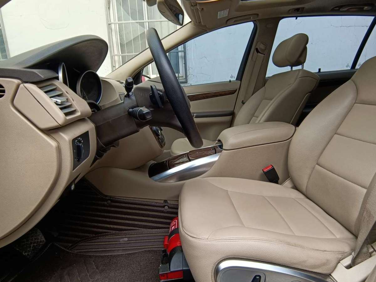奔驰 奔驰R级  2011款 R 300 L 商务型图片