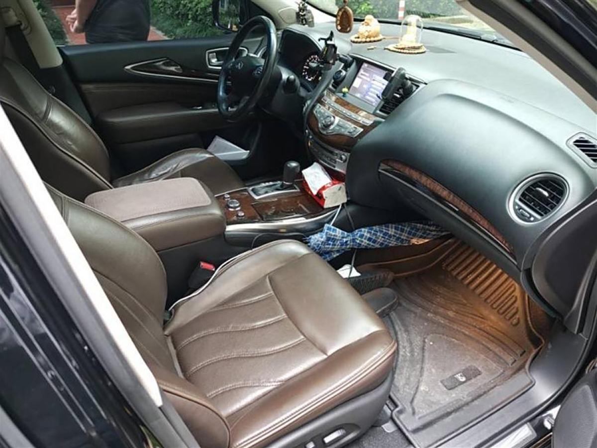 2016年10月英菲尼迪 QX60  2020款 2.5 S/C Hybrid 兩驅(qū)卓越版 國VI