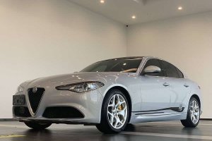 Giulia 阿爾法·羅密歐 2.0T 280HP 豪華版