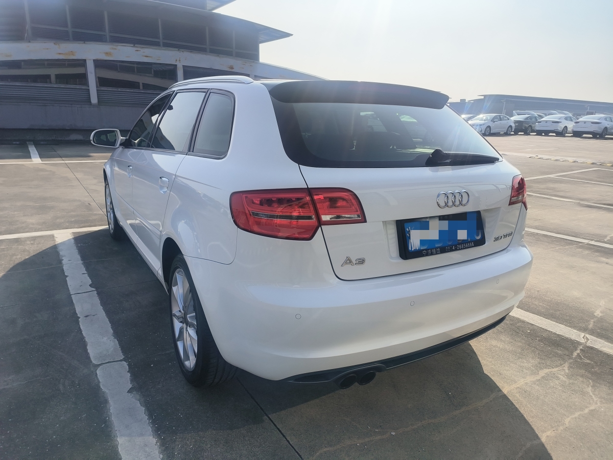 奧迪 奧迪A3  2010款 Sportback 1.4T 舒適型圖片