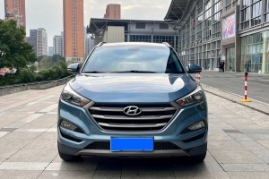 途胜 现代 1.6T 双离合两驱智能型