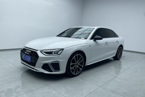 奧迪A4L 奧迪 45 TFSI quattro 臻選動感型