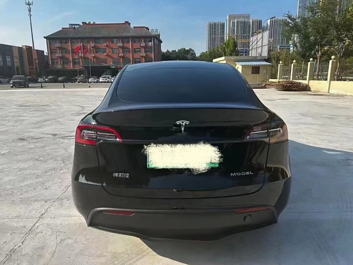 特斯拉 Model 3  2021款 改款 標(biāo)準(zhǔn)續(xù)航后驅(qū)升級(jí)版圖片