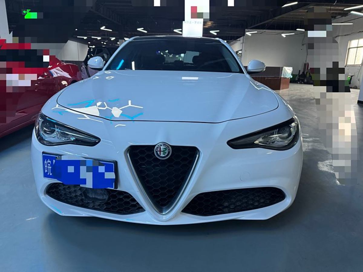 阿爾法·羅密歐 Giulia  2017款 2.0T 280HP 豪華版圖片