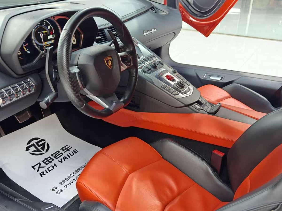 蘭博基尼 Aventador  2011款 LP 700-4圖片