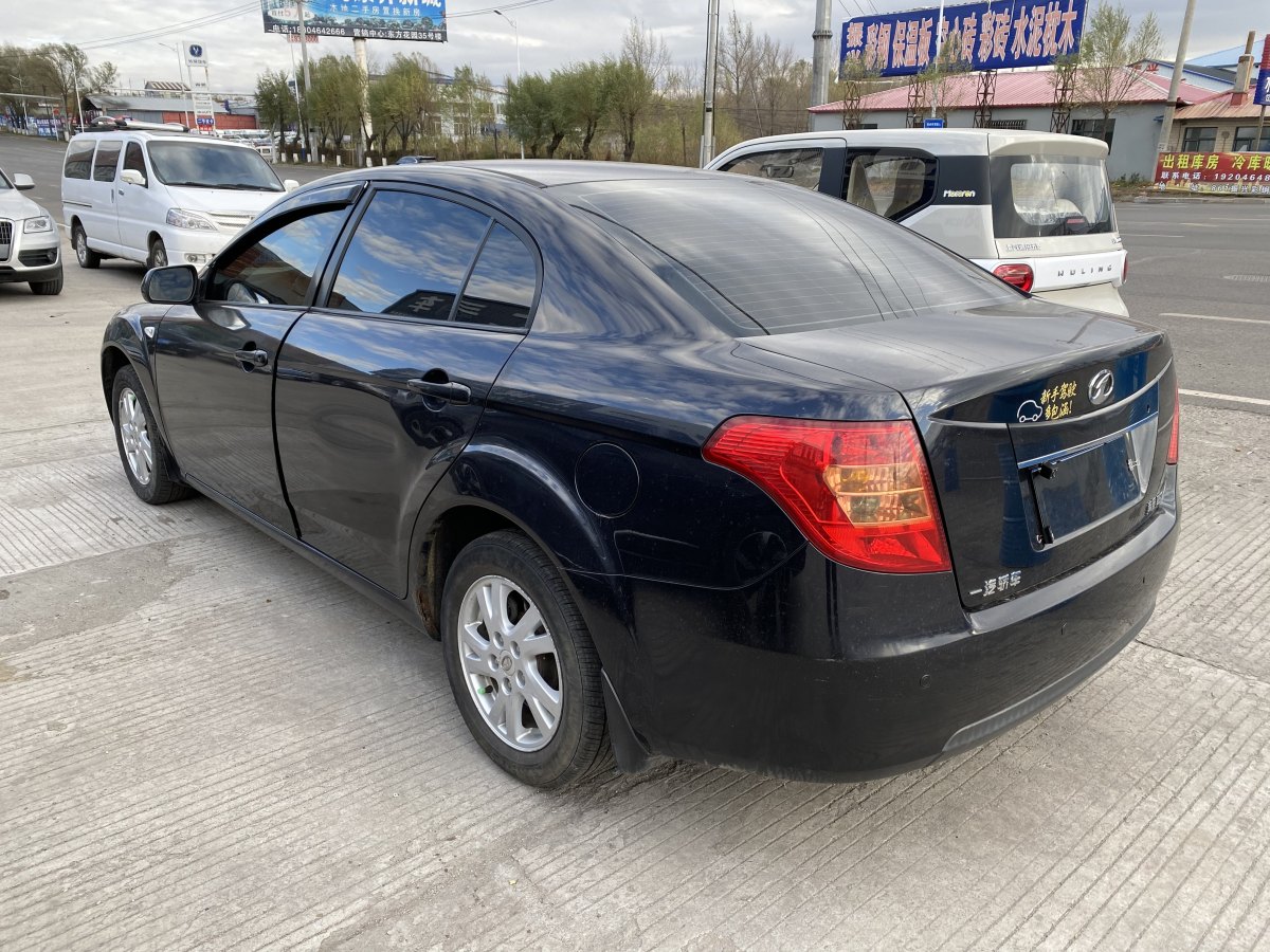 奔騰 B50  2011款 1.6L 手動豪華型圖片