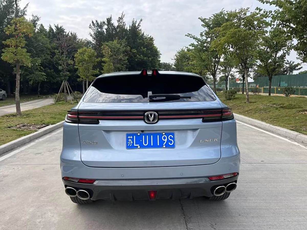 長(zhǎng)安 長(zhǎng)安UNI-K  2021款 2.0T 尊貴型圖片