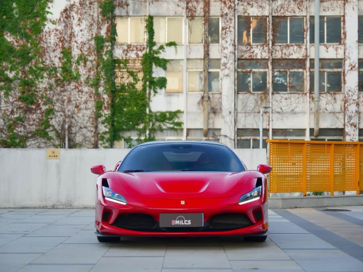 法拉利 F8 Tributo  2019款  3.9T V8圖片