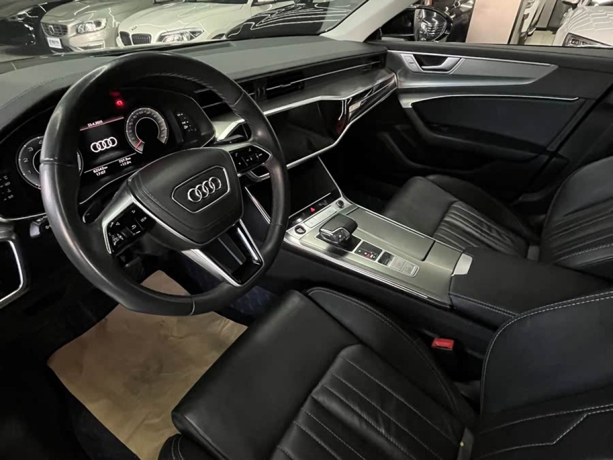 奧迪 奧迪A6L  2022款 40 TFSI 豪華致雅型圖片