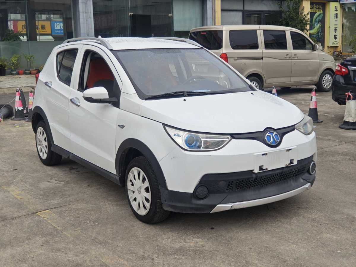 北汽新能源 EV系列  2015款 EV200 轻快版图片