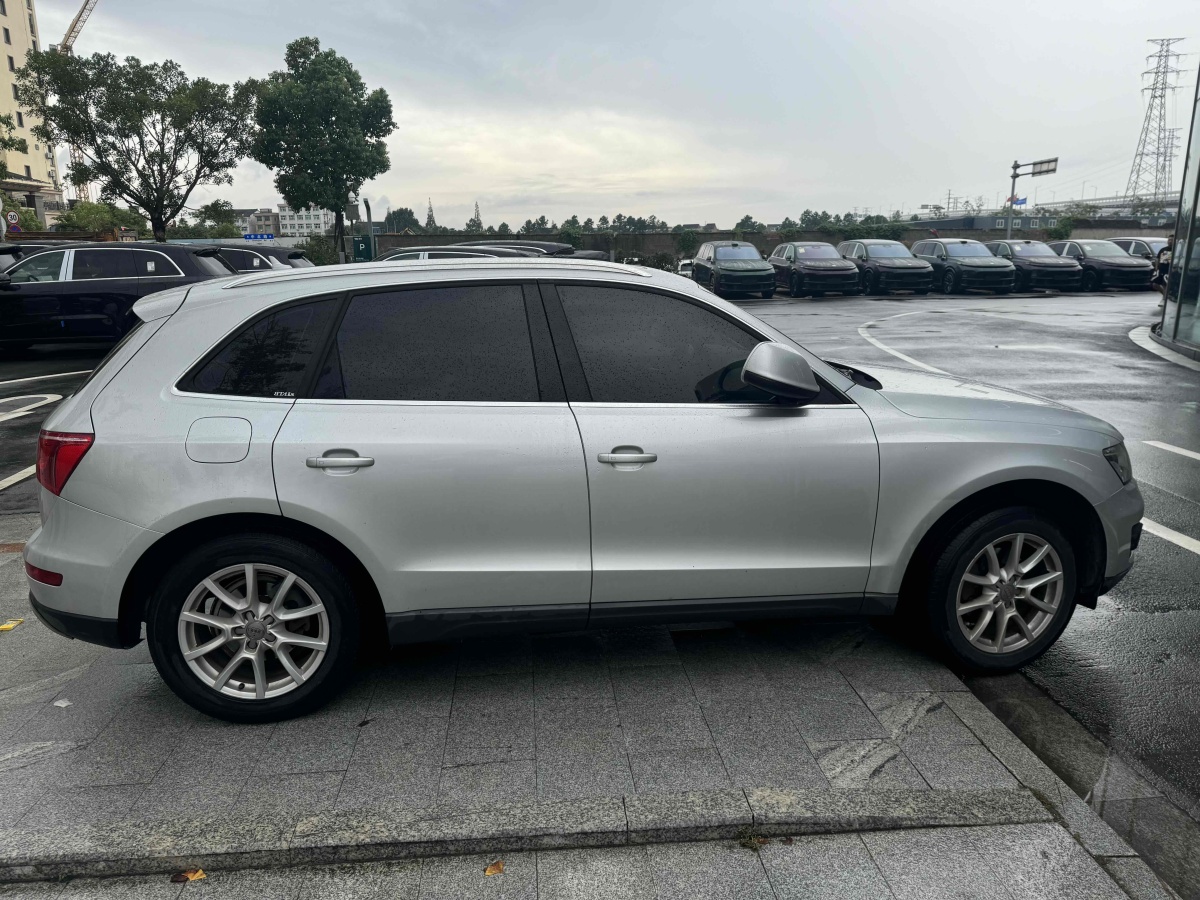 奥迪 奥迪Q5  2012款 2.0TFSI 舒适型图片