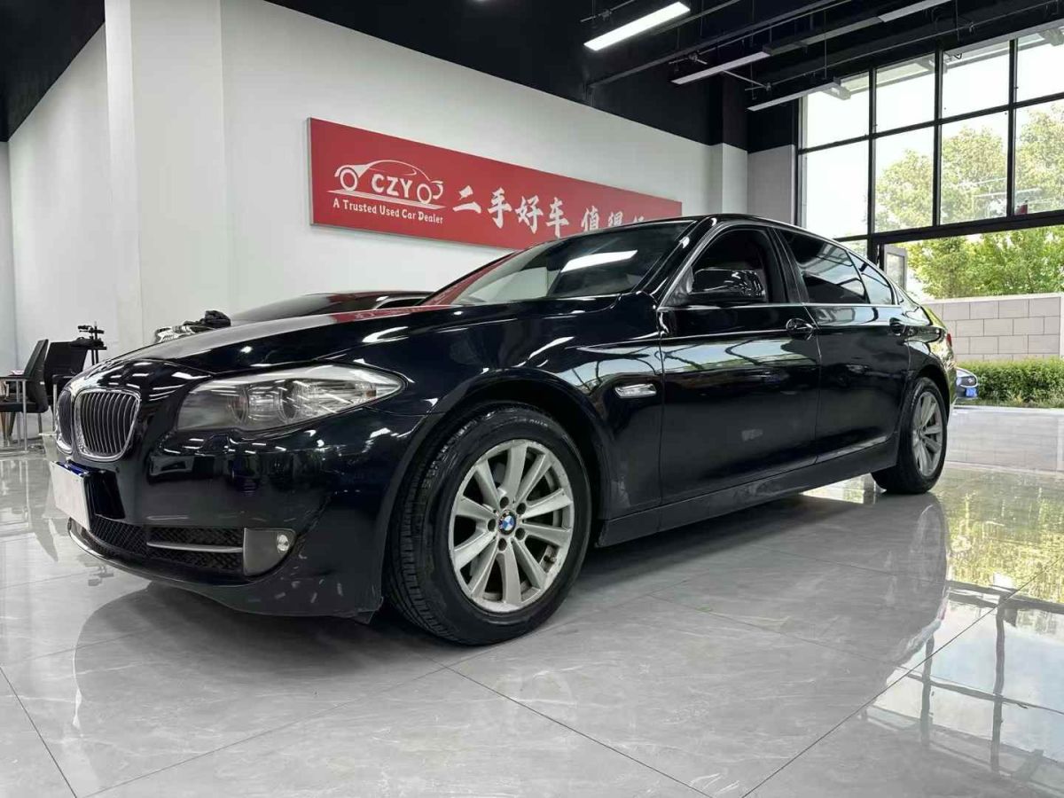 寶馬 寶馬5系  2011款 550i 4.8T V8后驅(qū)版圖片