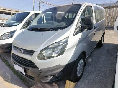 2018年3月 福特 全順 2.0T柴油多功能商用車短軸低頂國V圖片