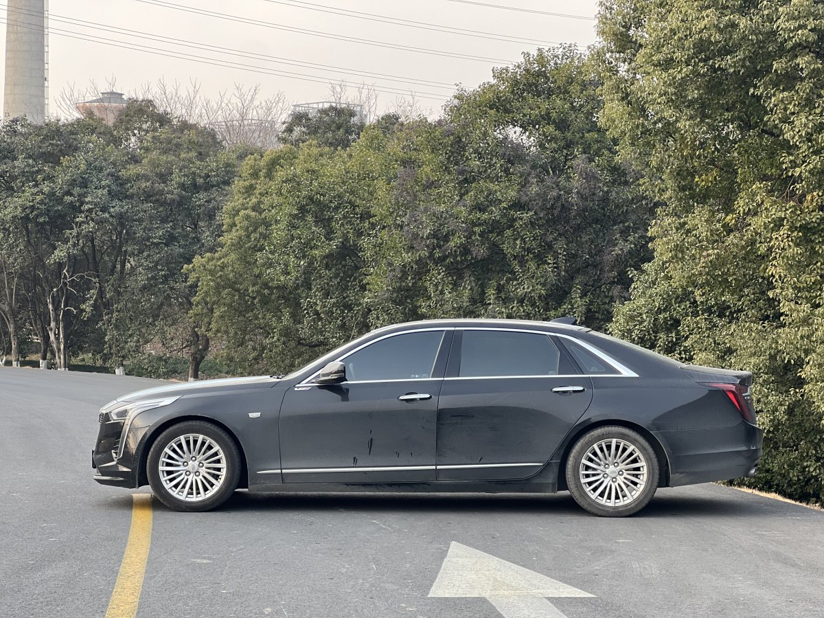 凱迪拉克 CT6  2019款 28T 豪華型圖片