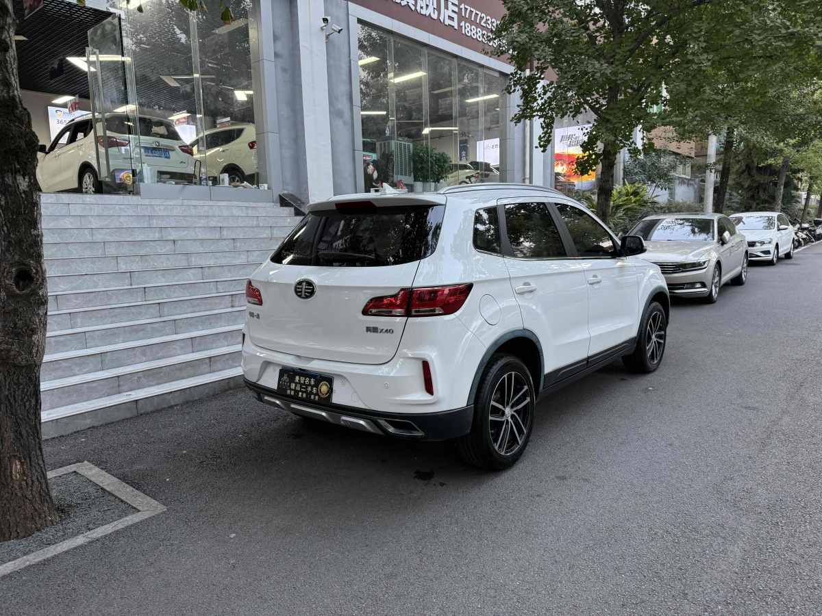 奔騰 X40  2017款 1.6L 手動豪華型圖片