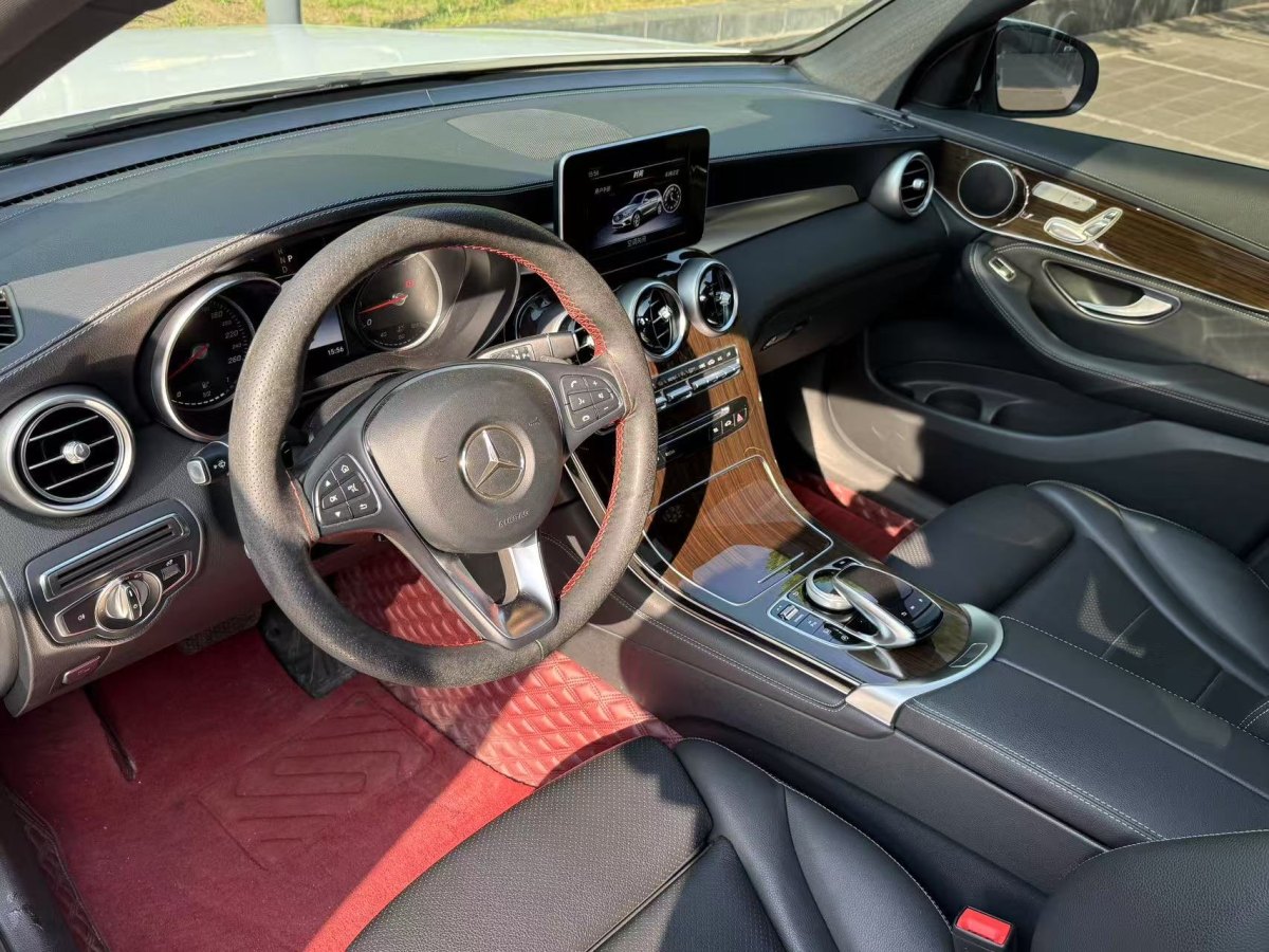 奔馳 奔馳GLC  2019款 GLC 260 4MATIC 動(dòng)感型圖片
