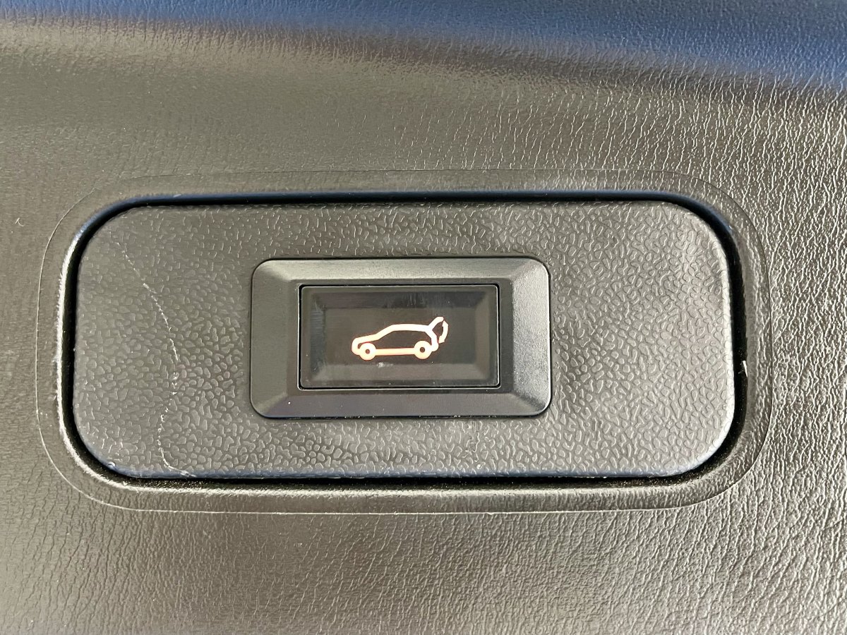 2020年12月日產(chǎn) 途樂  2018款 4.0L 鉑金型