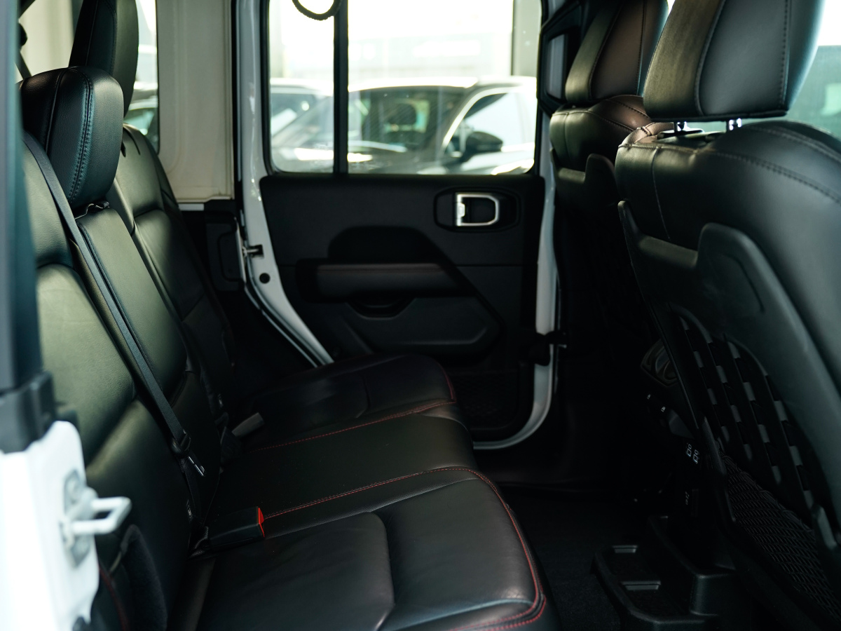 Jeep 牧馬人  2021款 2.0T Rubicon 四門版圖片