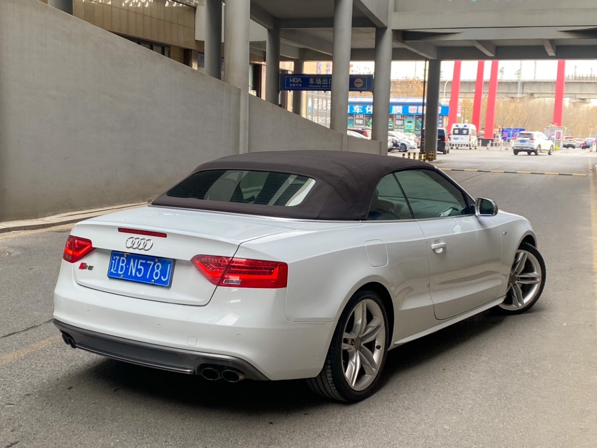 奧迪 奧迪S5  2012款 S5 3.0T Cabriolet圖片