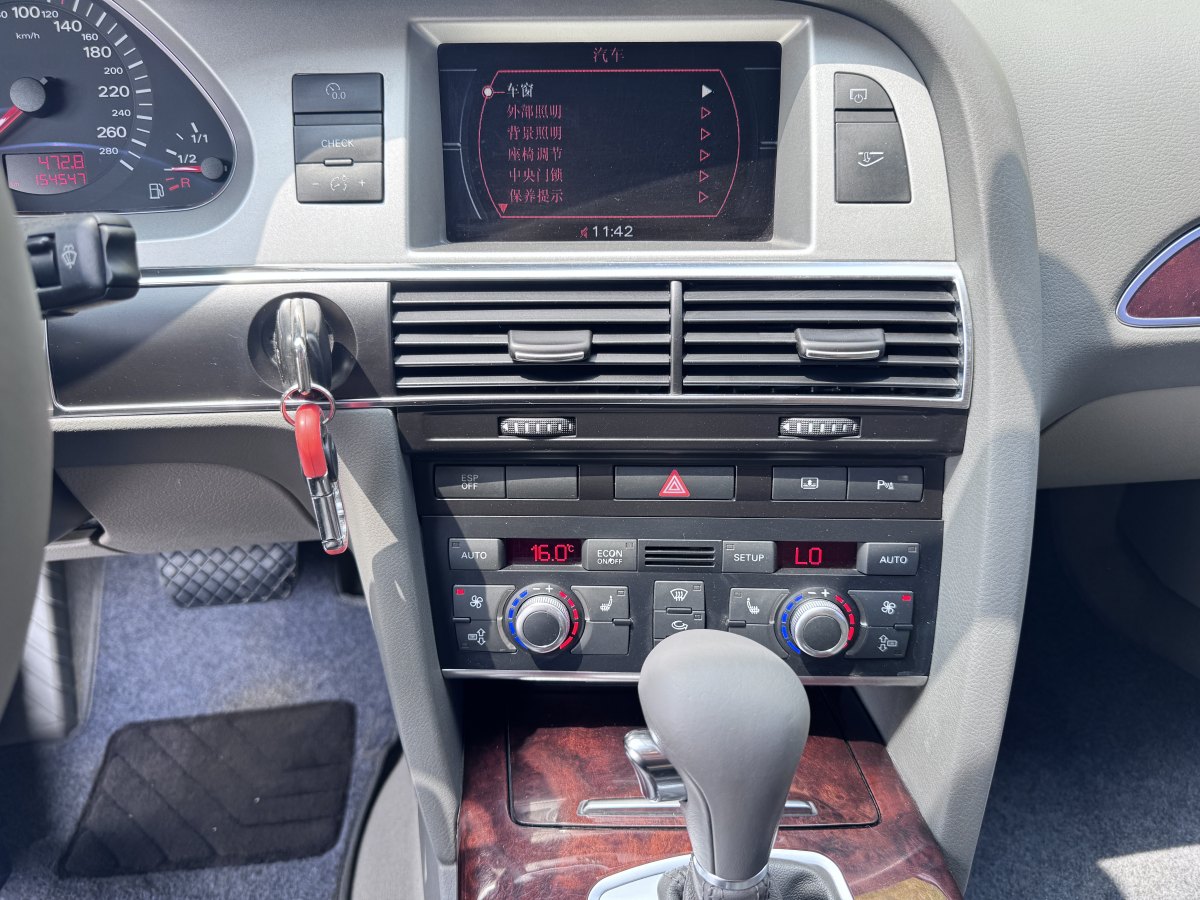 奧迪 奧迪A6L  2008款 3.2 FSI quattro 舒適娛樂(lè)型圖片