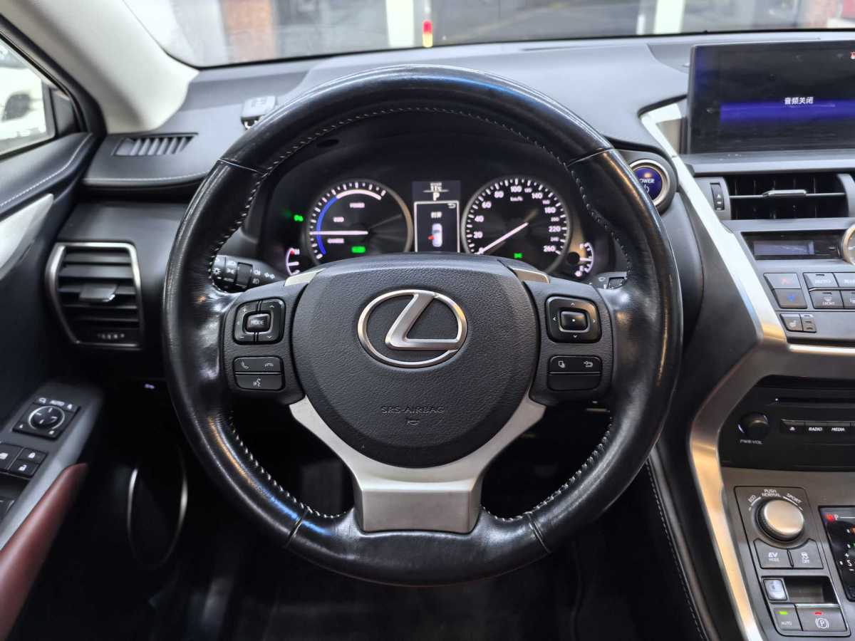 雷克薩斯 NX  2015款 300h 前驅(qū) 鋒尚版圖片