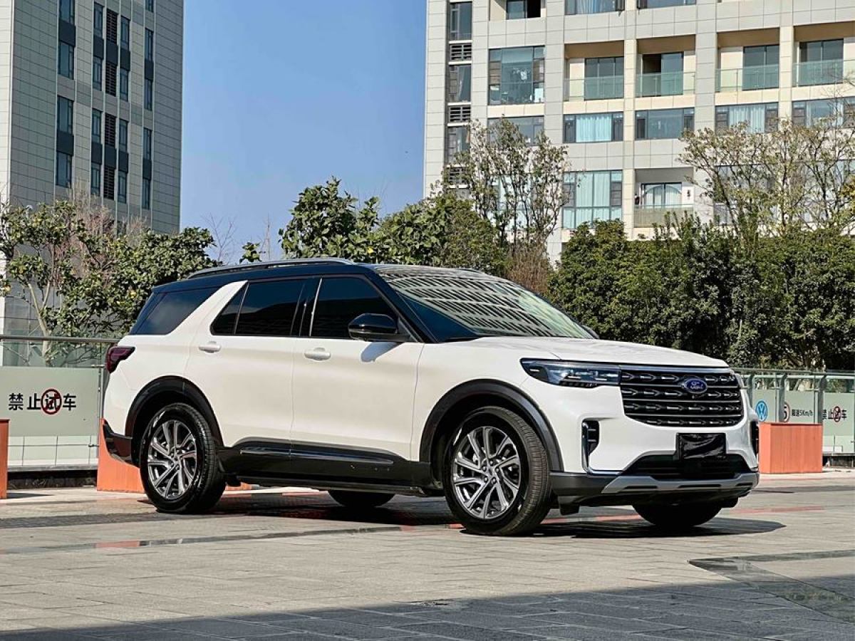 福特 探險(xiǎn)者  2023款 EcoBoost 285 后驅(qū)風(fēng)尚版 6座圖片