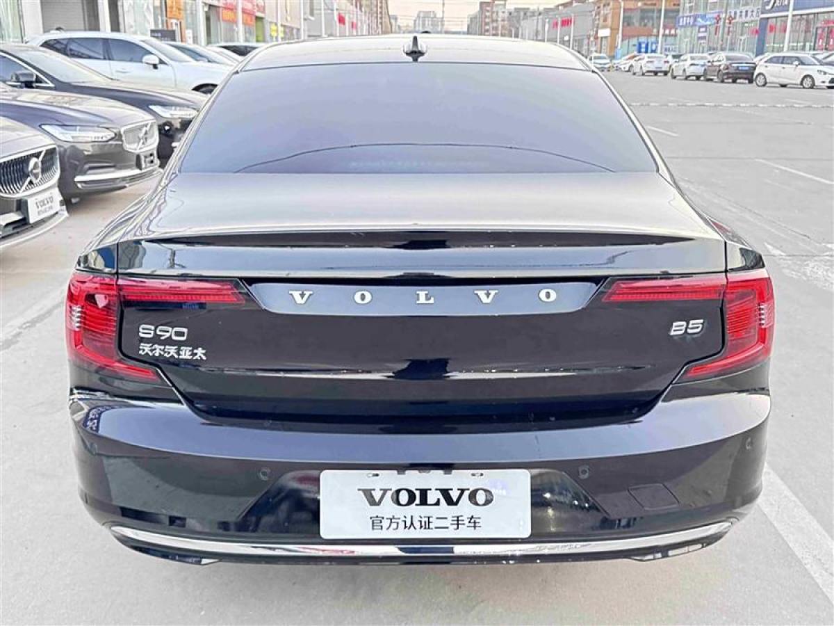 沃爾沃 S90  2024款 B5 智遠(yuǎn)豪華版圖片