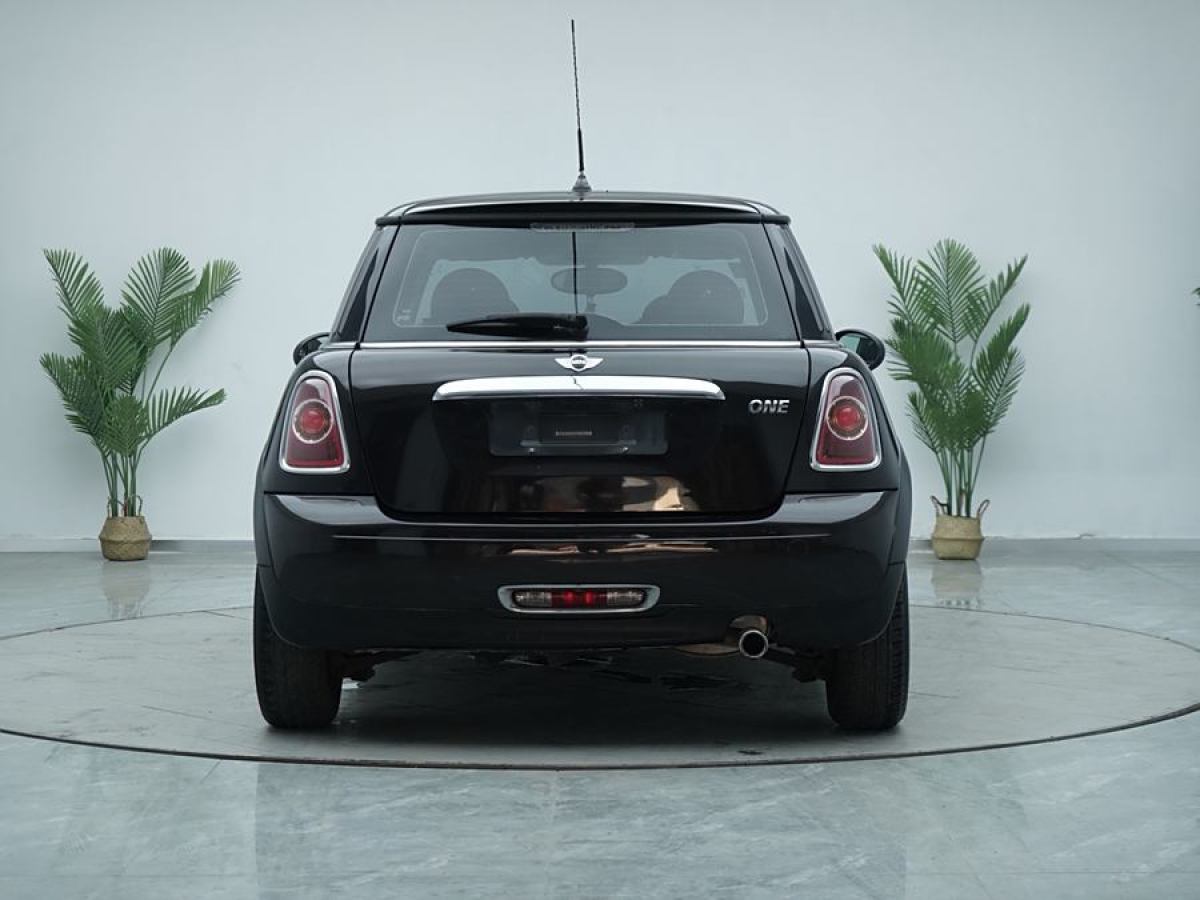 MINI MINI  2013款 1.6L ONE 限量第一款圖片