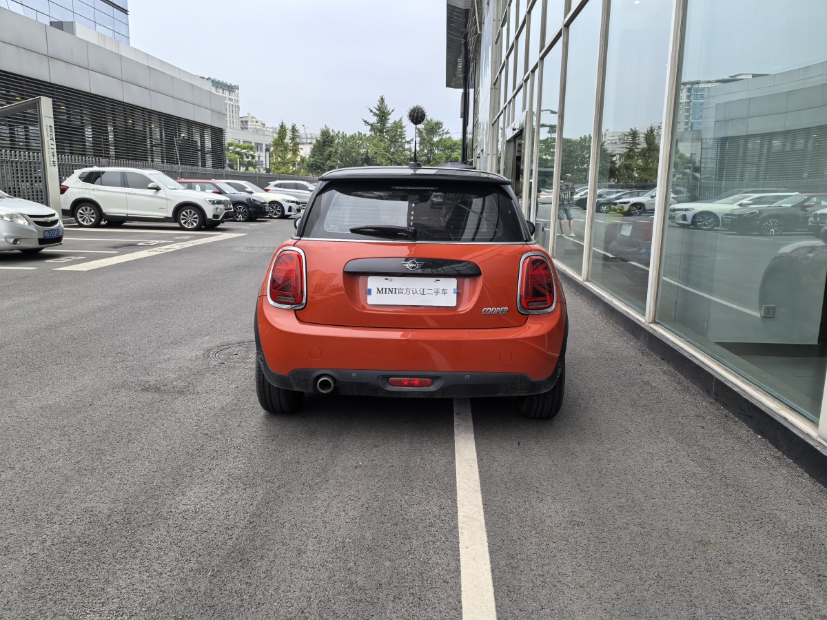 MINI MINI  2019款 1.5T COOPER 經(jīng)典派圖片