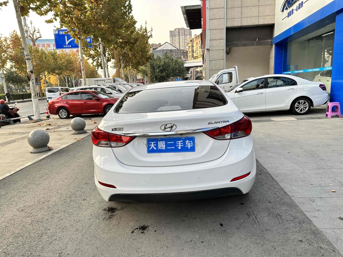 現(xiàn)代 朗動  2013款 1.6L 自動領先型圖片