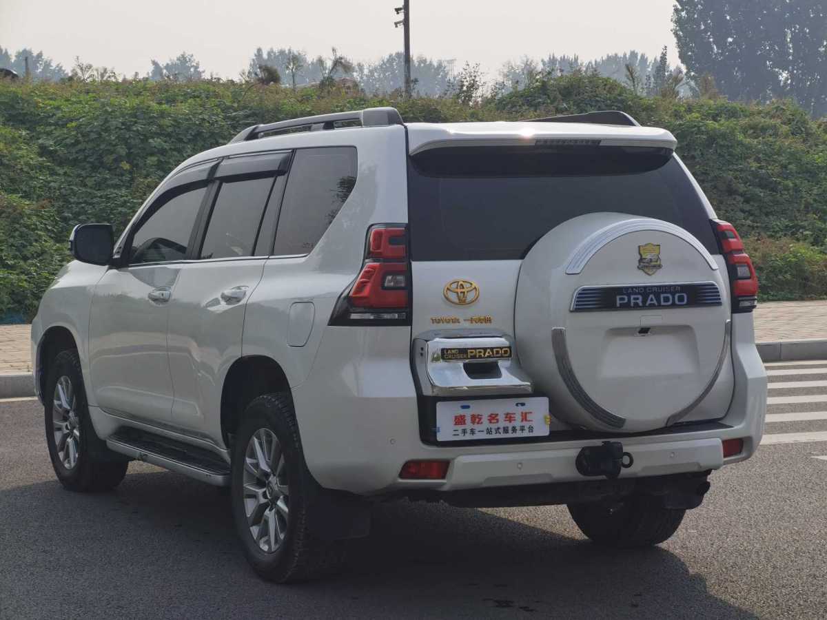 2019年5月豐田 普拉多  2018款 3.5L 自動(dòng)VX NAVI后掛備胎