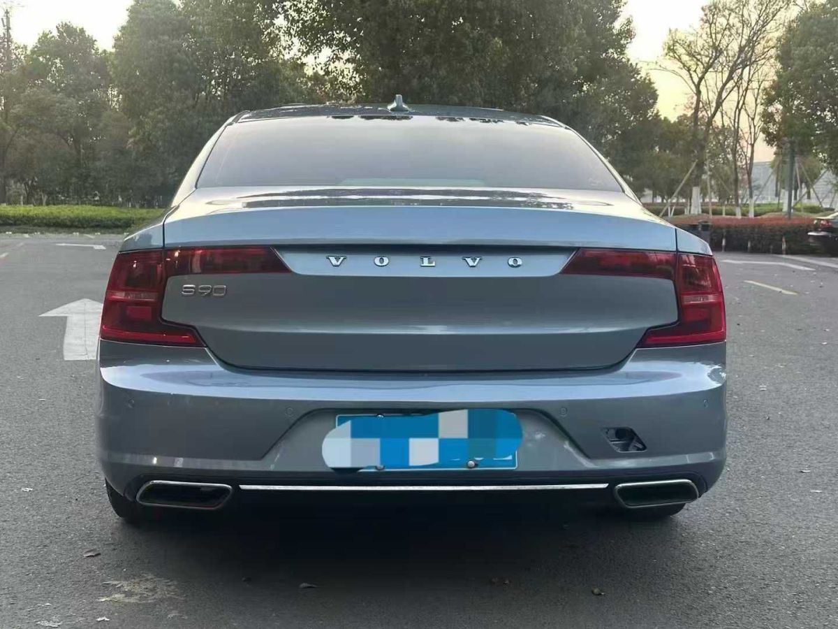沃爾沃 S90  2017款 T4 智遠(yuǎn)版圖片