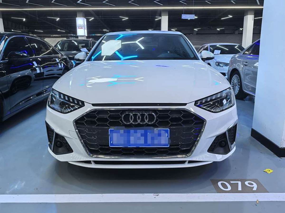 奧迪 奧迪A4L  2022款 40 TFSI 時(shí)尚動(dòng)感型圖片